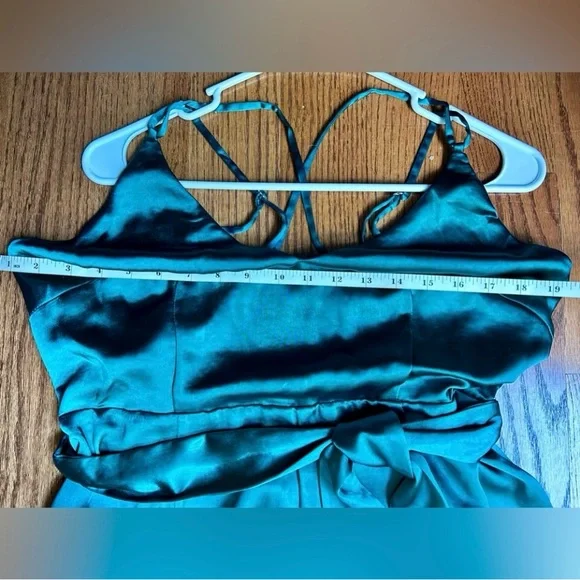 NEW Aakaa Emerald Green Jumpsuit Wide Leg - Picture 5 of 10